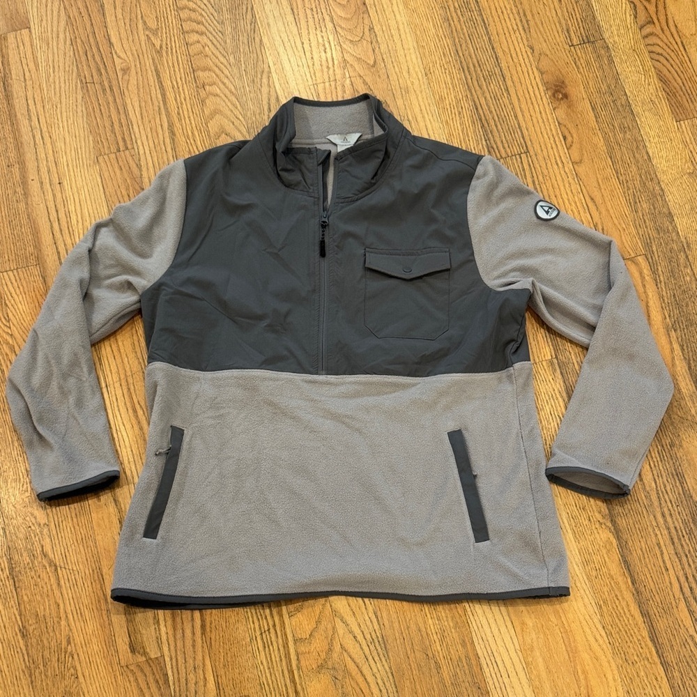 Ascend Gray and Black Quarter-Zip Fleece Pullover Size: XL